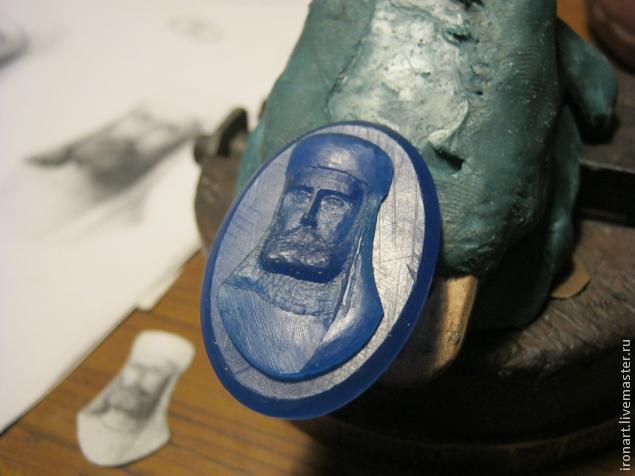 Изготовление подвески из серебра с изображением человеческого лица, фото № 23