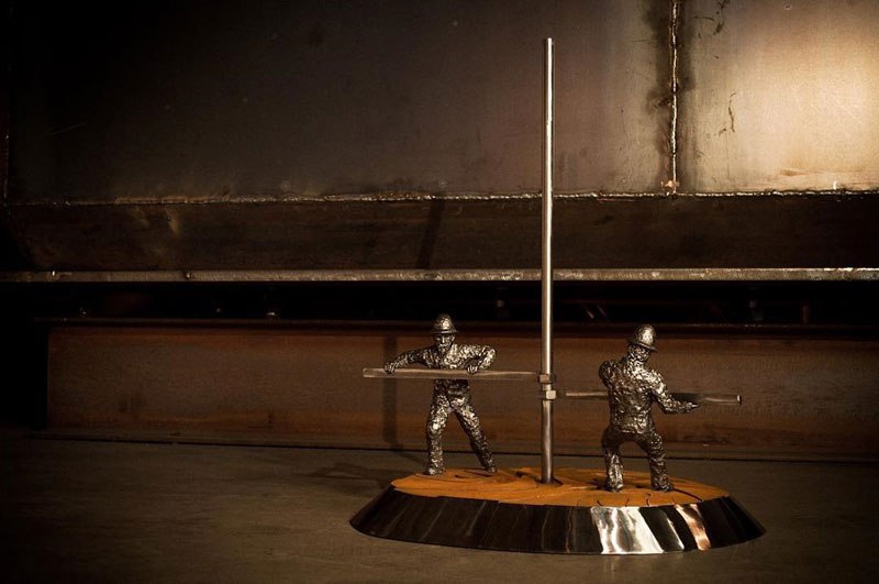 Сварщик создает удивительные скульптуры из металла