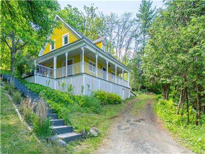 The Fitch Bay Ancestral - 5min Lake Memphremagog!